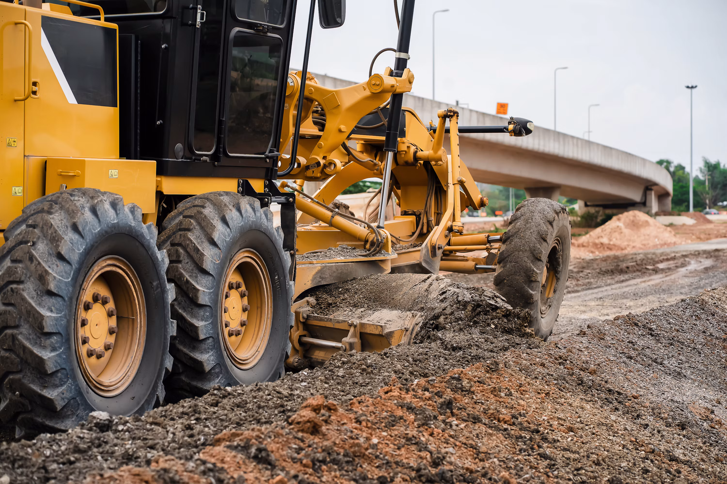 Bulldozer: cómo elegir el equipo adecuado para minería y construcción